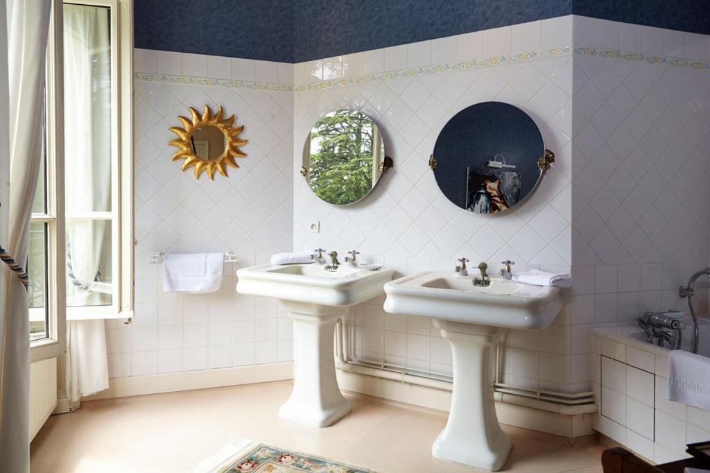 Chambres Au Chateau - Le Clos Des Tourelles Sennecey-le-Grand الغرفة الصورة