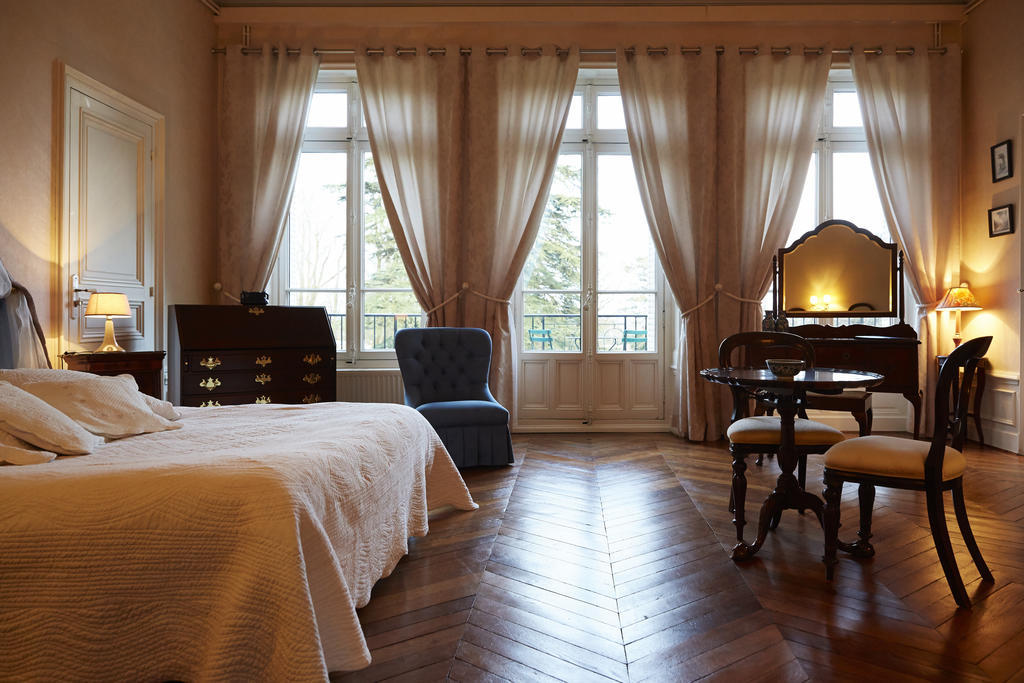 Chambres Au Chateau - Le Clos Des Tourelles Sennecey-le-Grand الغرفة الصورة