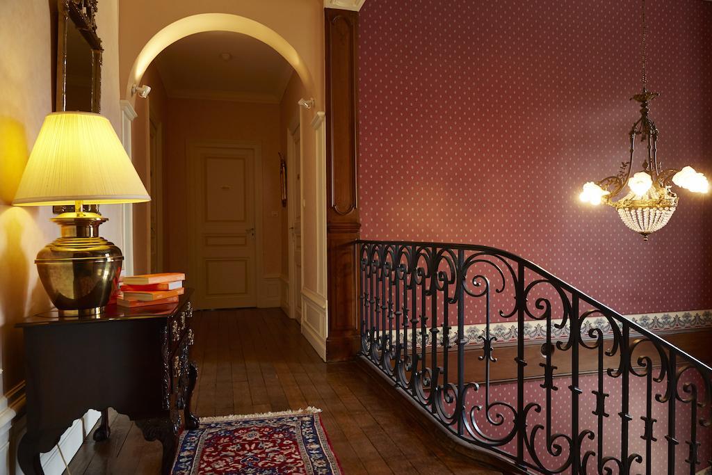 Chambres Au Chateau - Le Clos Des Tourelles Sennecey-le-Grand المظهر الخارجي الصورة