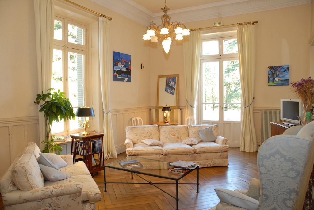 Chambres Au Chateau - Le Clos Des Tourelles Sennecey-le-Grand المظهر الخارجي الصورة
